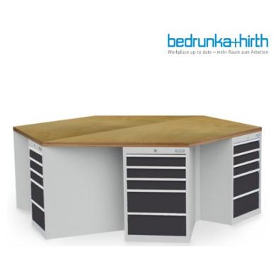 Stôl dielenský pracovný 2500x859x2165 mm 6-hranný so skrinkami RAL 7016/7035