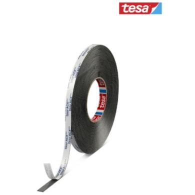 Páska lepiaca akrylát 12x1800mm čierna 7066 TESA